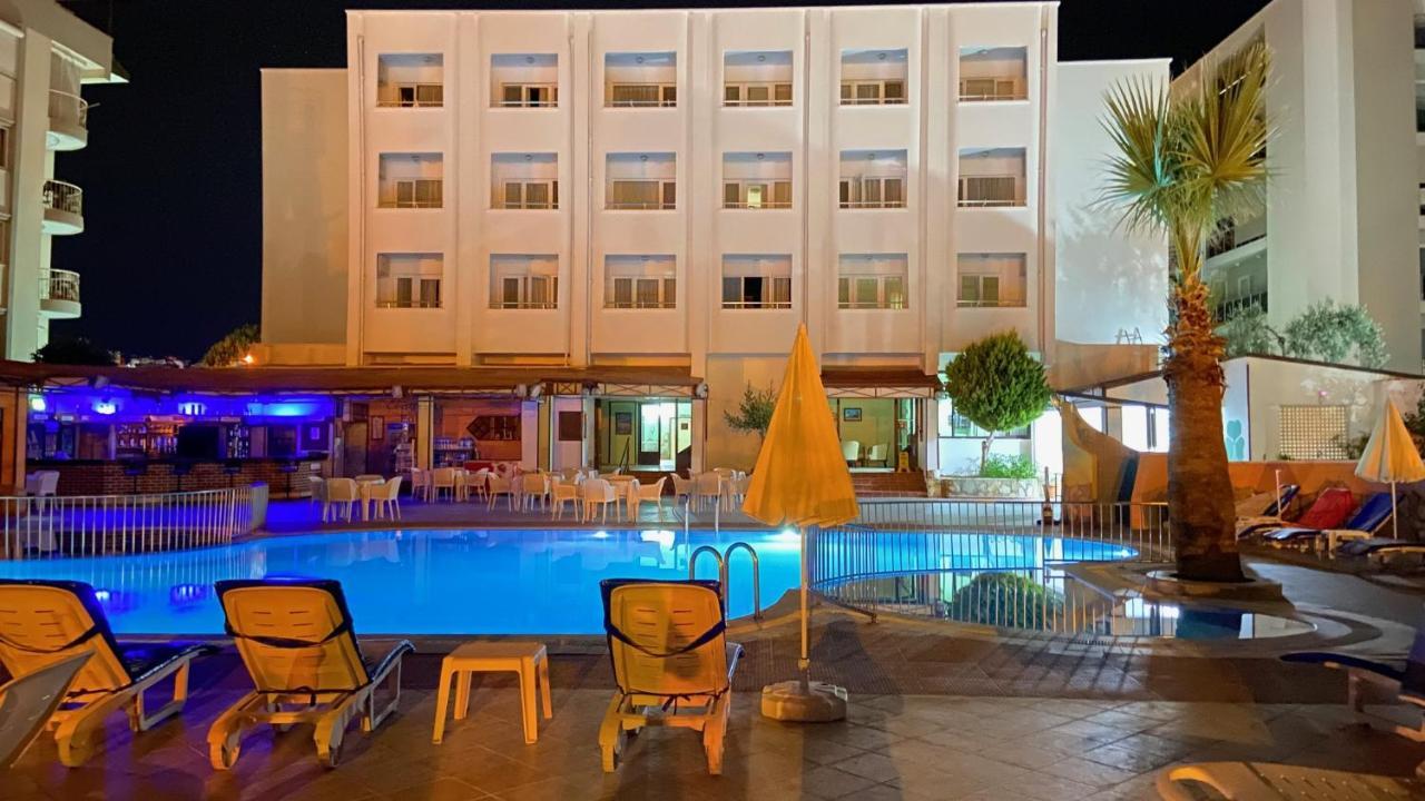Oya Family Suites Kusadası Extérieur photo