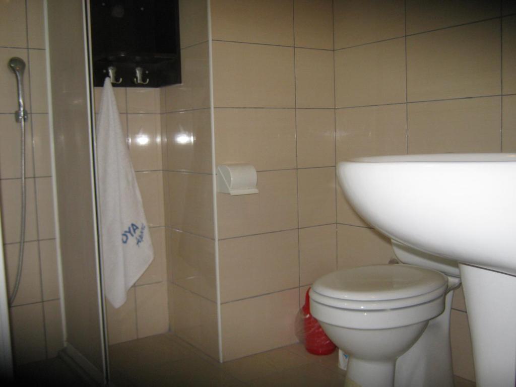 Oya Family Suites Kusadası Chambre photo