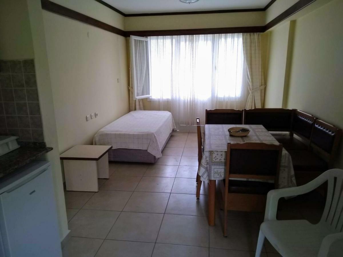 Oya Family Suites Kusadası Extérieur photo