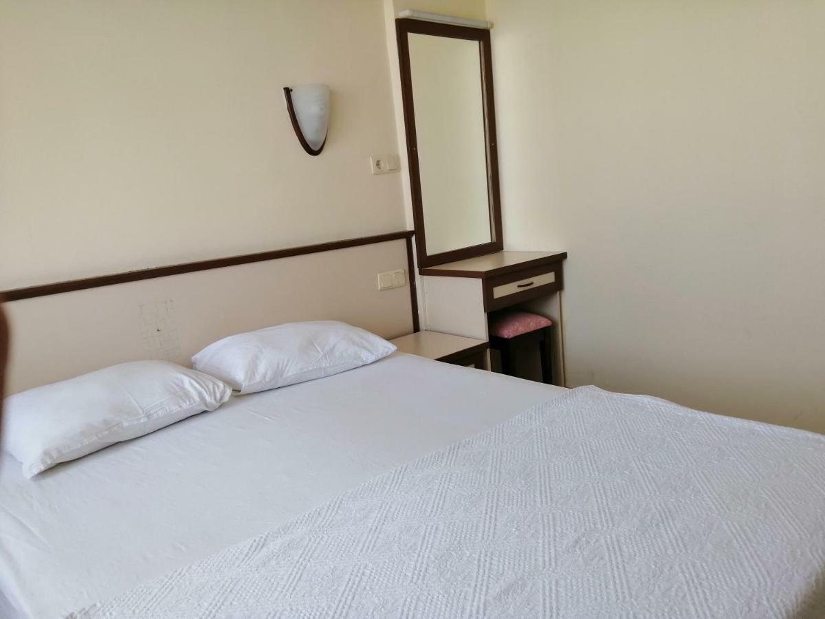 Oya Family Suites Kusadası Extérieur photo