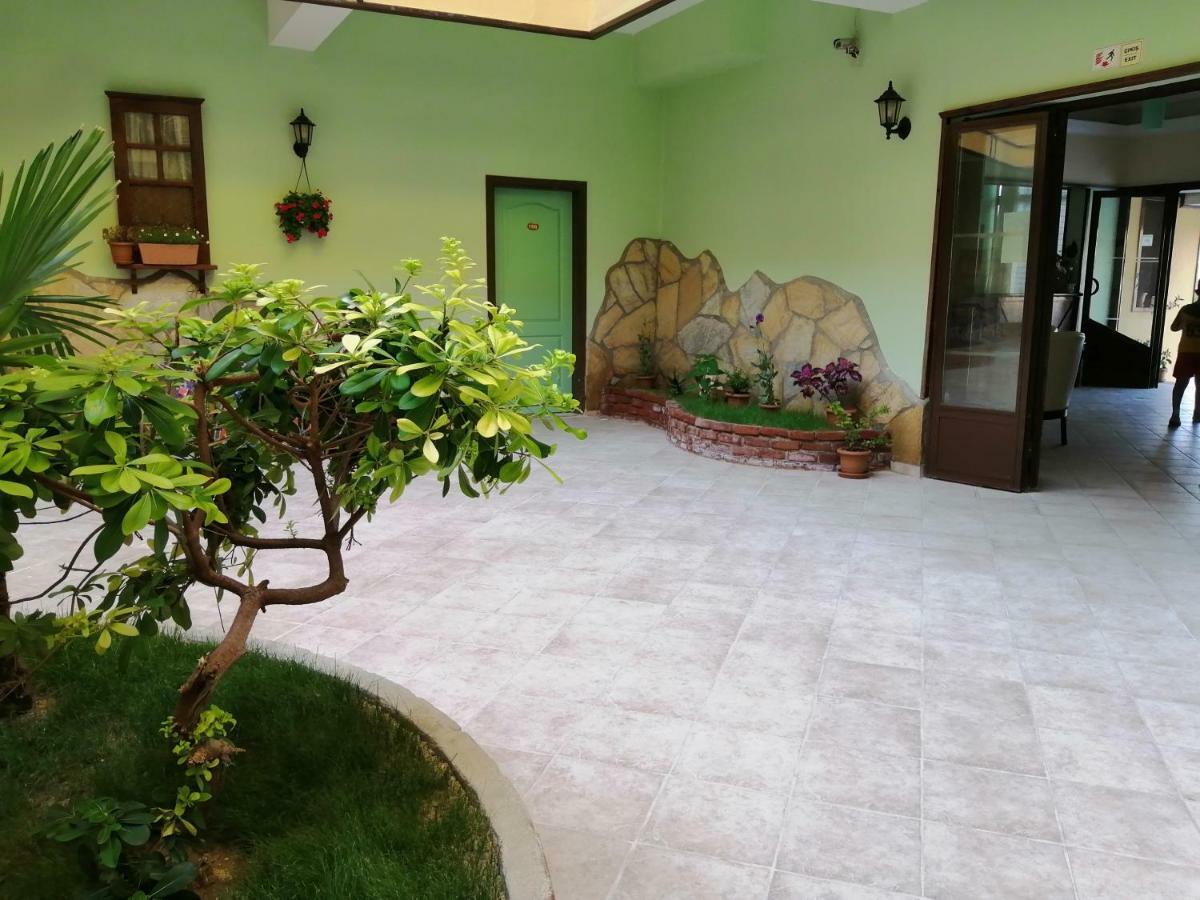 Oya Family Suites Kusadası Extérieur photo